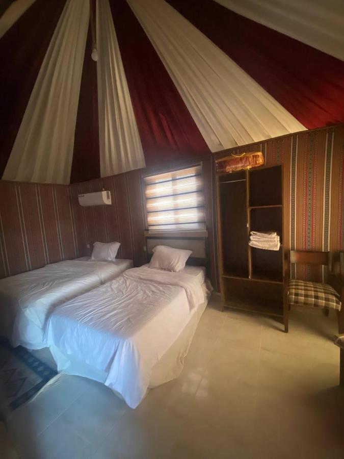 Отель Omar Ali Luxury Camp Вади-Рам Экстерьер фото