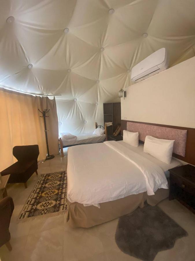Отель Omar Ali Luxury Camp Вади-Рам Экстерьер фото